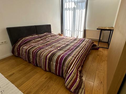 квартира за адресою Регенераторна вул., 4 к5