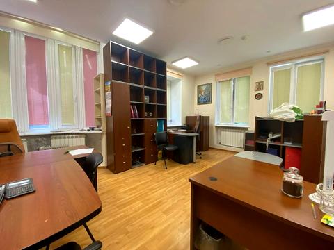 коммерческая по адресу Григорія Маркевича ул. (Обручева), 5