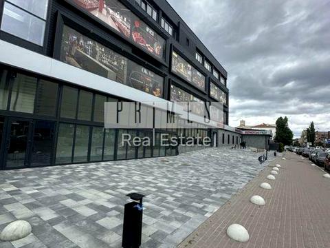 комерційна за адресою Костянтинівська вул., 66