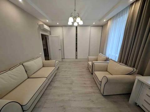квартира за адресою Абрикосова вул., 12