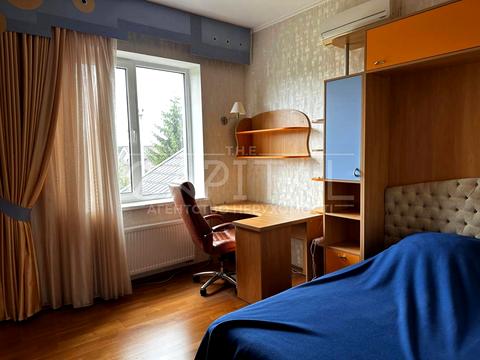 будинок за адресою Зоряна