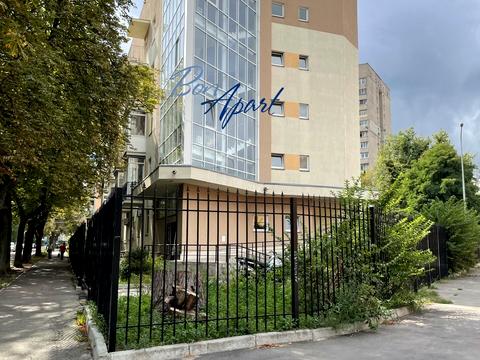 квартира за адресою Сергія Берегового вул. (Мартиросяна), 5
