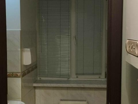 коммерческая по адресу Базарная ул., 25