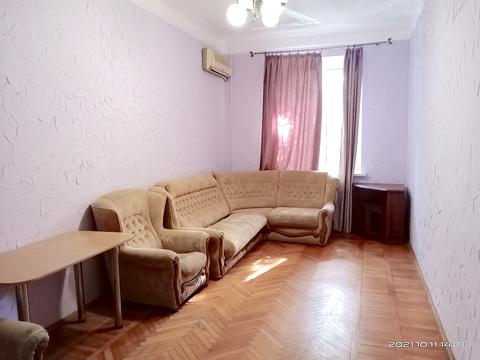 комерційна за адресою Троїцька вул., 28