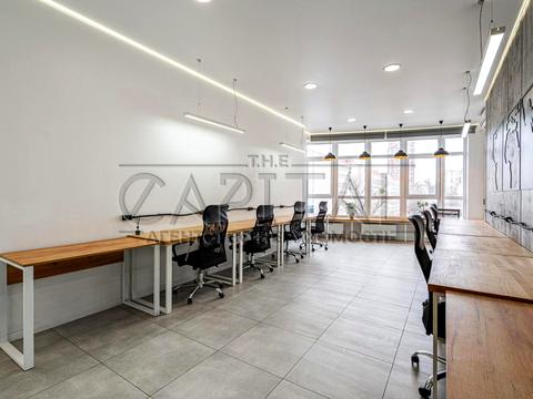 комерційна за адресою Кловський узвіз, 7