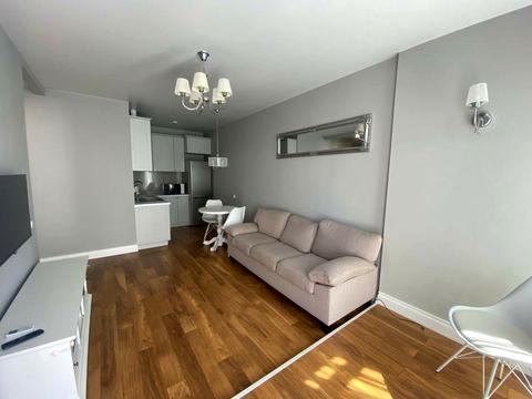 квартира за адресою Регенераторна вул., 4