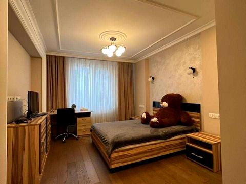 квартира за адресою Дмитрівська вул., 75