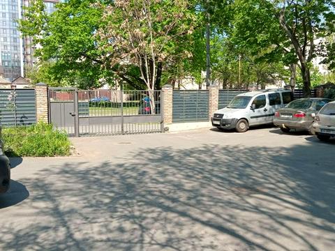 коммерческая по адресу Батальона "Днепр" бульв., 9-А