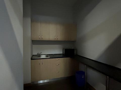 комерційна за адресою Кловський узвіз (Кловський), 7