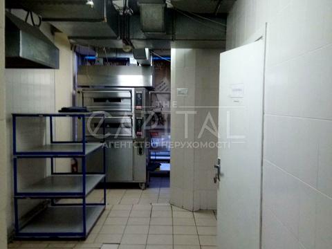 комерційна за адресою Вадима Гетьмана вул., 6