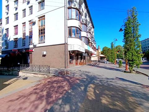 комерційна за адресою Проскурівська вул., 45