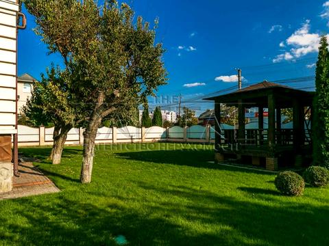 дом по адресу с. Петропавловская борщаговка, вишнева