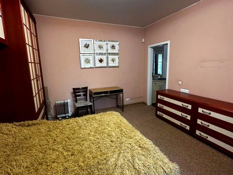 квартира за адресою Сталеварів вул., 11