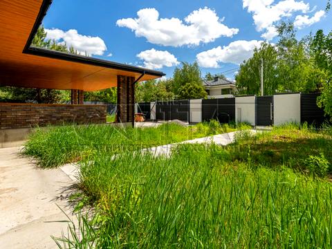 будинок за адресою Озерна вул.