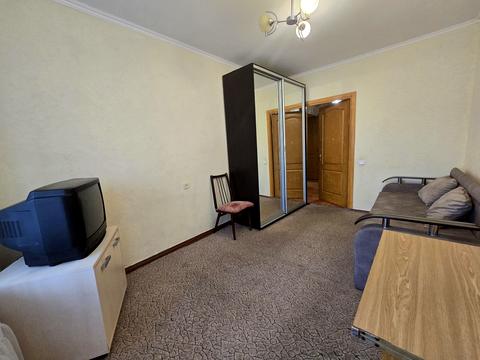 квартира за адресою Євгена Чикаленка вул., 66б