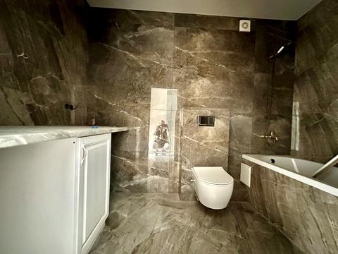 квартира по адресу Свободы ул., 1-C