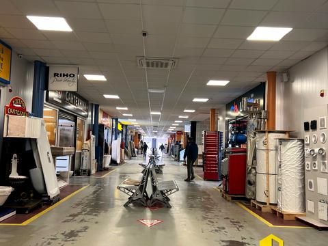 комерційна за адресою Щирецька вул., 36