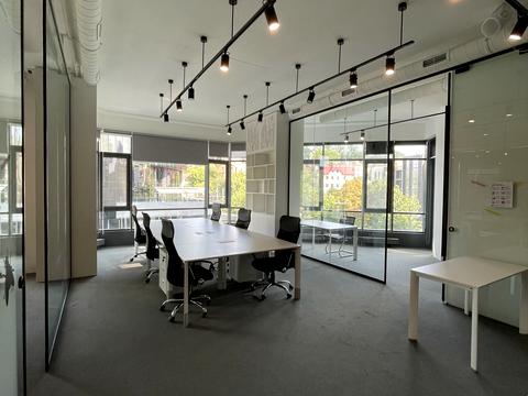 коммерческая по адресу Болсуновская ул. (Сергея Струтинского), 2