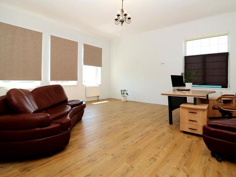 будинок за адресою Київська