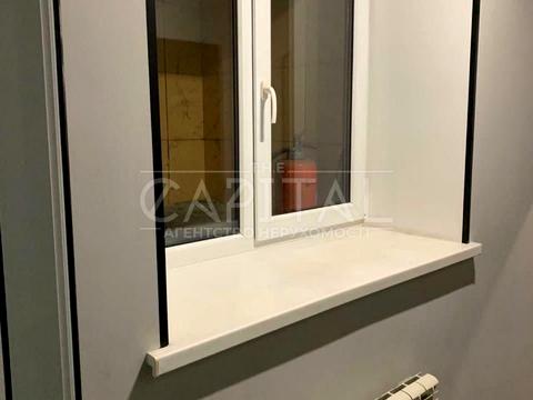 комерційна за адресою Малопідвальна вул., 21/8