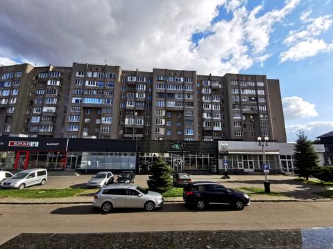 комерційна за адресою Луцьк, Київська пл., 7