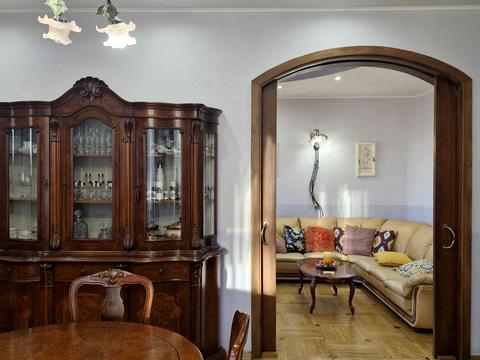 квартира за адресою Дмитрівська вул., 13-А