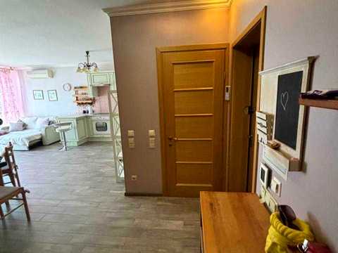 квартира за адресою Бориса Гмирі вул., 2