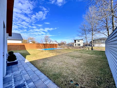 дом по адресу щаслива, 11