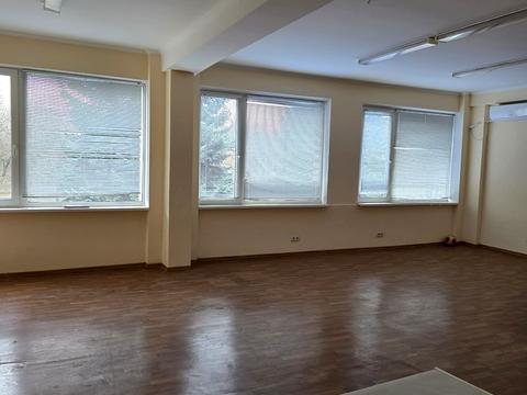 комерційна за адресою 14 Грудня вул., 8