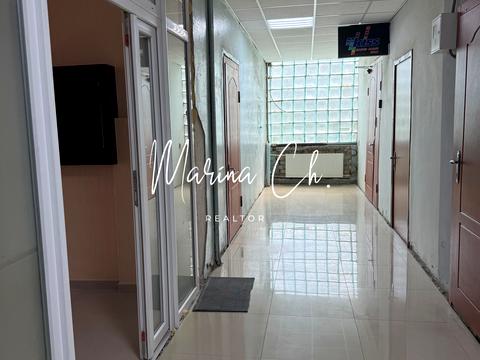 комерційна за адресою Робоча вул., 23В