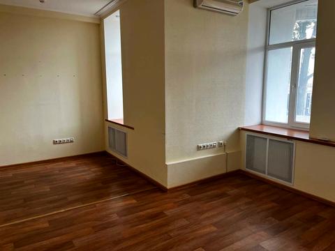 коммерческая по адресу Площа Незалежності, 15