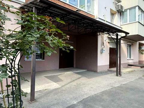 квартира по адресу Александра Бедного ул., 20