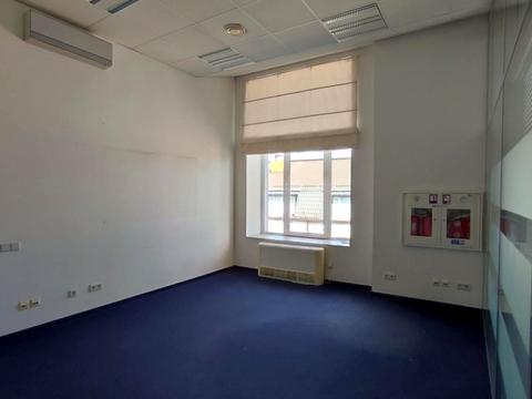 коммерческая по адресу Миколи Грінченка ул., 4В