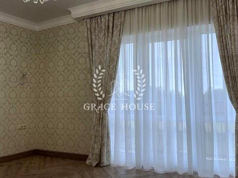 будинок за адресою Розкішна