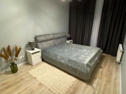 квартира за адресою Академіка Сахарова вул., 38