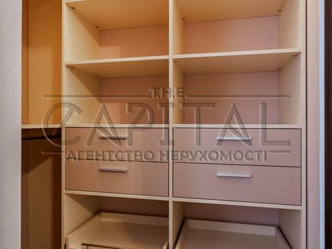 будинок за адресою Вишнева, 1