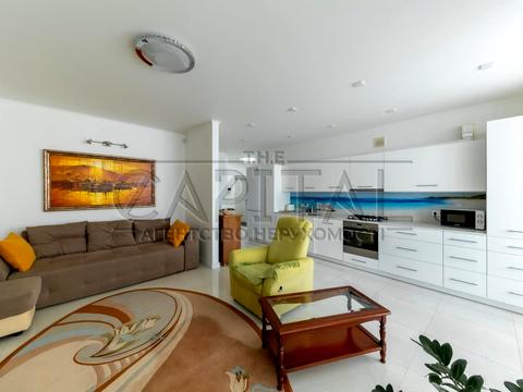 квартира за адресою Замковецька вул., 20
