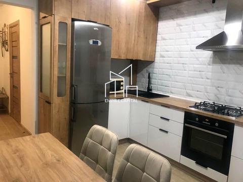 квартира по адресу Врубеля Михайла, 42