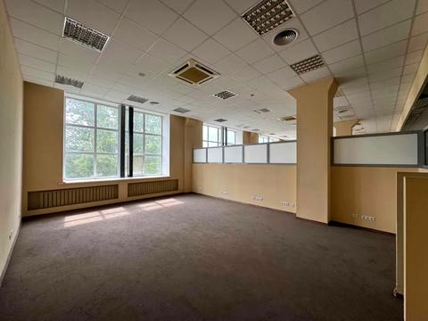 комерційна за адресою Дениса Монастирського вул. (Василя Сурікова), 3