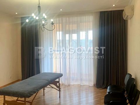квартира за адресою Почайнинська вул., 70