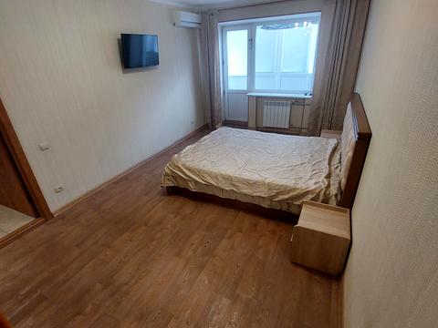 квартира за адресою Шнеєрсона вул., 4