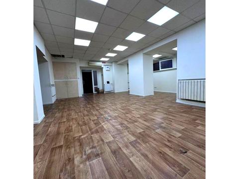 комерційна за адресою Дегтярівська вул., 26