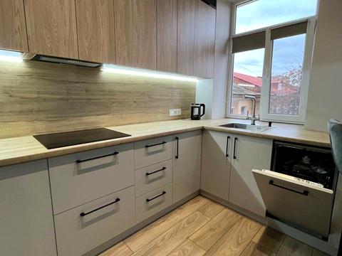 квартира за адресою Німецька вул. (Карла Лібкнехта), 1