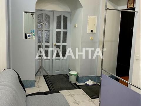комерційна за адресою Спиридонівська вул., 15