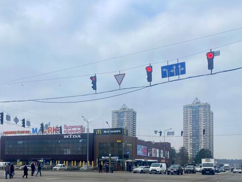 квартира за адресою Василя Симоненка вул., 9