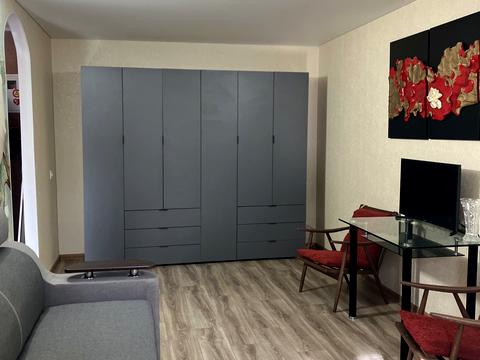 квартира по адресу Героев Крут ул. (Валентини Терешкової), 4