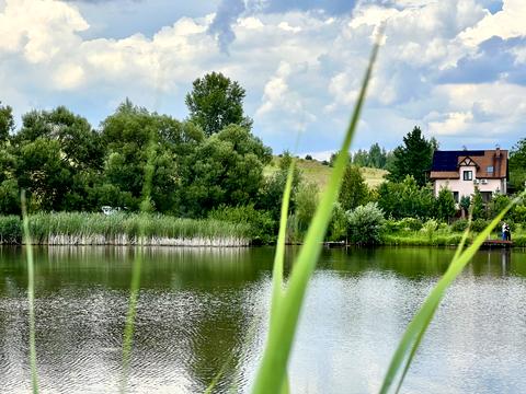 будинок за адресою Озерна