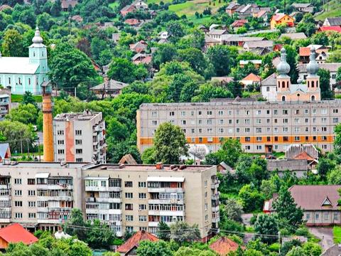 ділянка за адресою уренгойська
