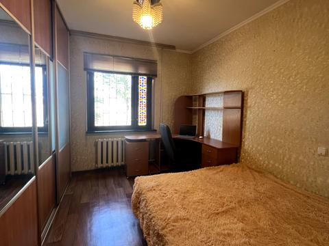 квартира за адресою Вечірній бульв., 18