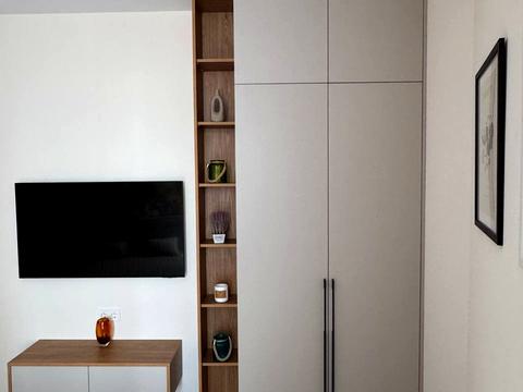 квартира за адресою Краснова вул., 61